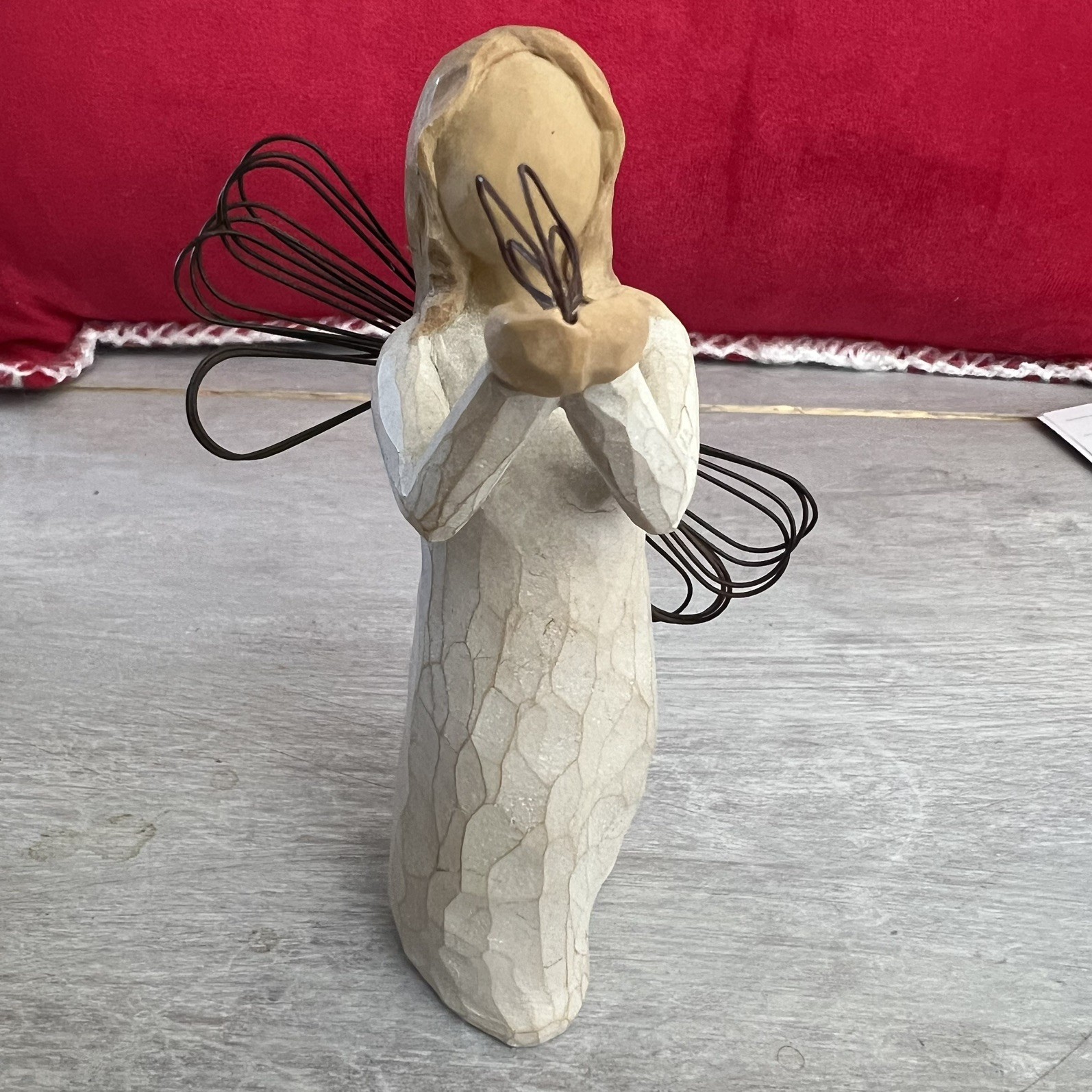 Demdaco Willow Tree Angel Of Freedom. Girl Holding A Butterfly. 5 Inches Tall