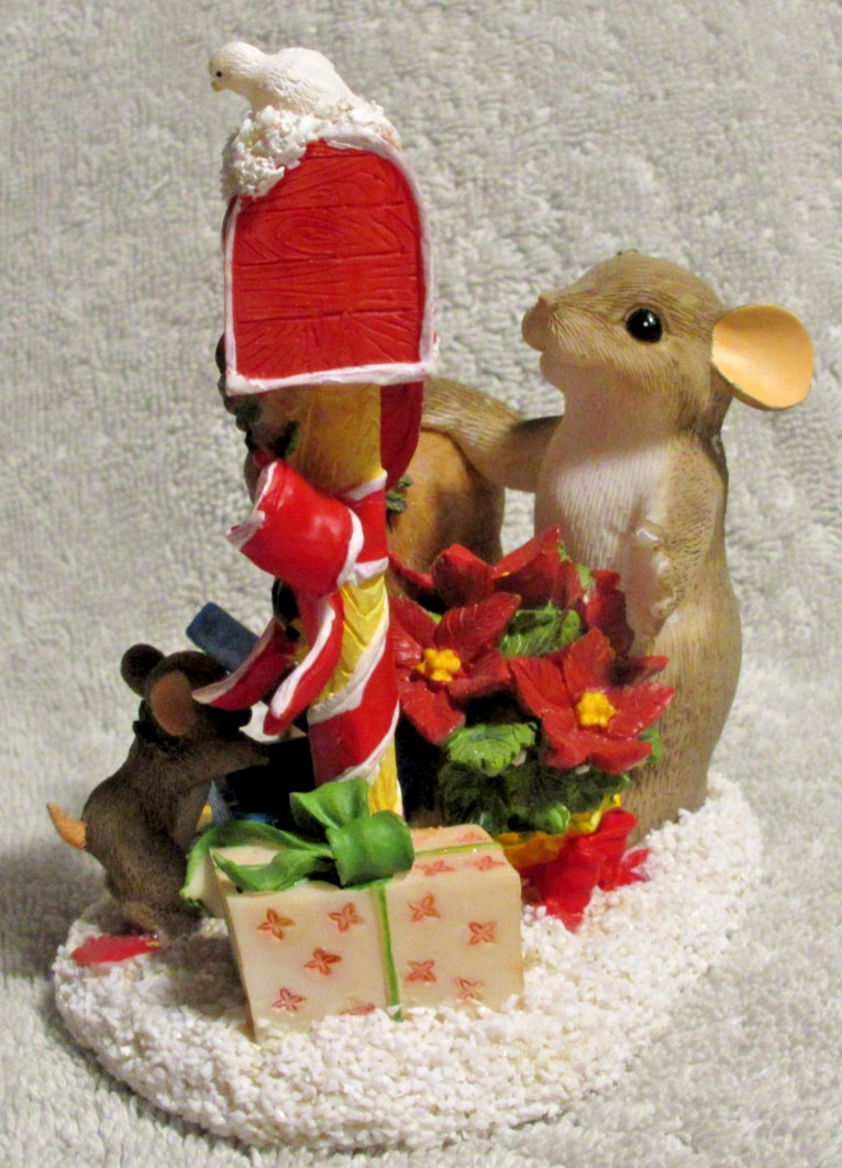 Charming Tales Sending You Good Tidings & Friendship NIB Free Shipping