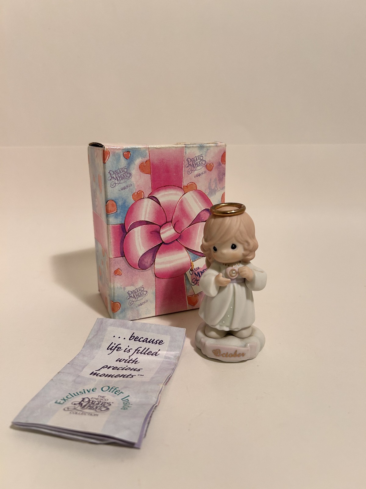 1996 October Precious Moments Figurine Angel of the Month Porcelain w/ Box