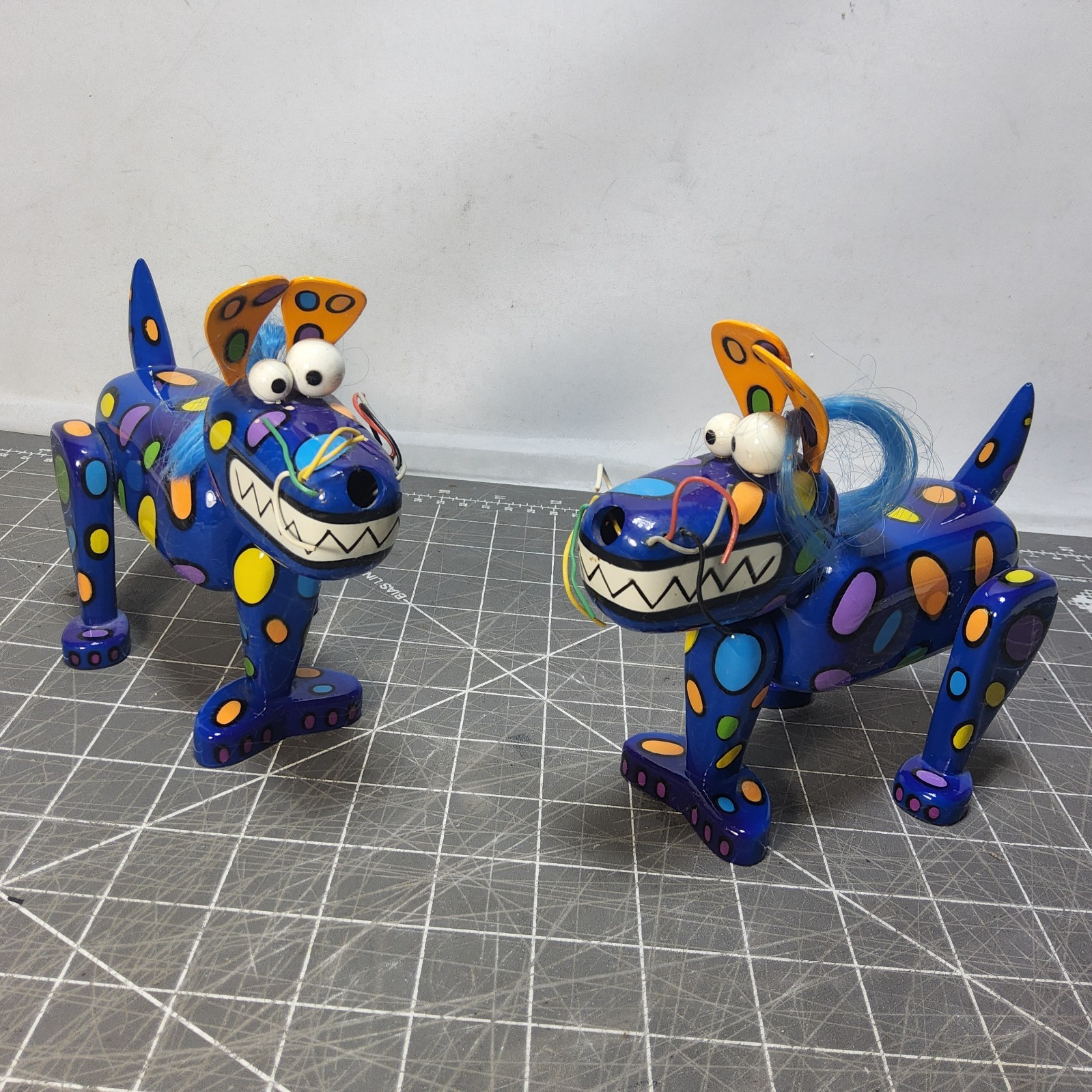 2 vintage design by drew ellwood for miracle dreams animal blue dogs figures 90s