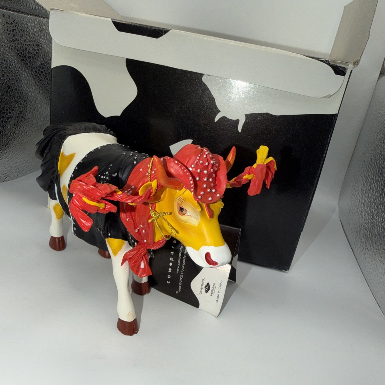 2002 COW PARADE #7252 MOO’VELOUS RHINESTONE COWGIRL New With Box And Tag! Texas