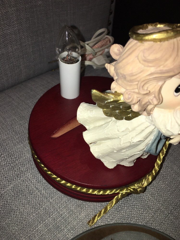 Precious Moments Angel Trumpet Night Light Figurine Enesco 1998 Retired Mint
