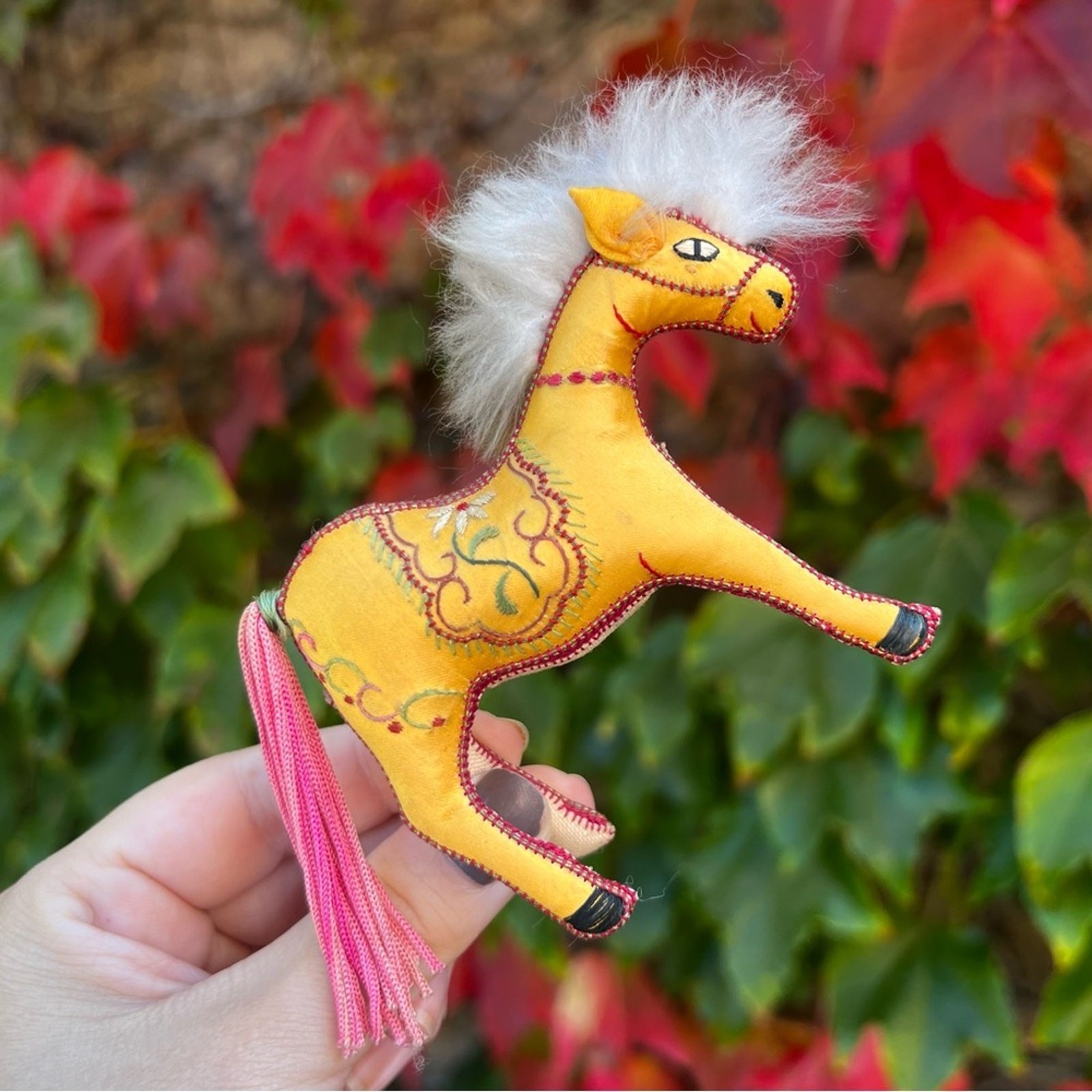 Vintage Chinese Silk Embroidered Horse Fur Mane Pink Tassle Tail Figurine 3″
