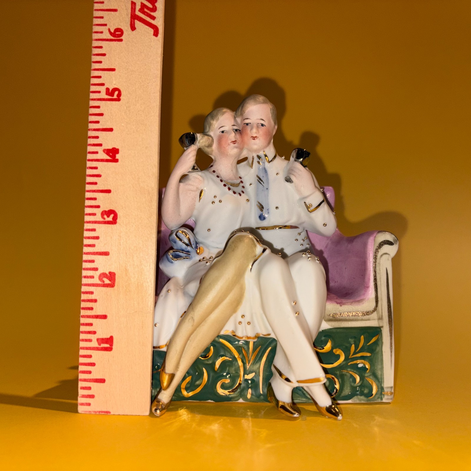 ❤️ CUTE Vintage 1920s Couple Man Woman Cheers Anniversary Figurine Bisque LOVE