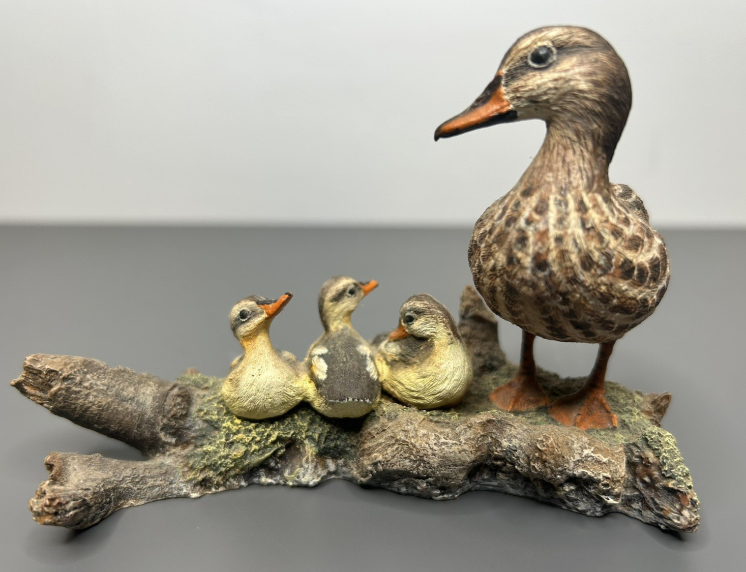 HEN MALLARD & BABY DUCKS on driftwood Second Nature Design Wildlife Collectible
