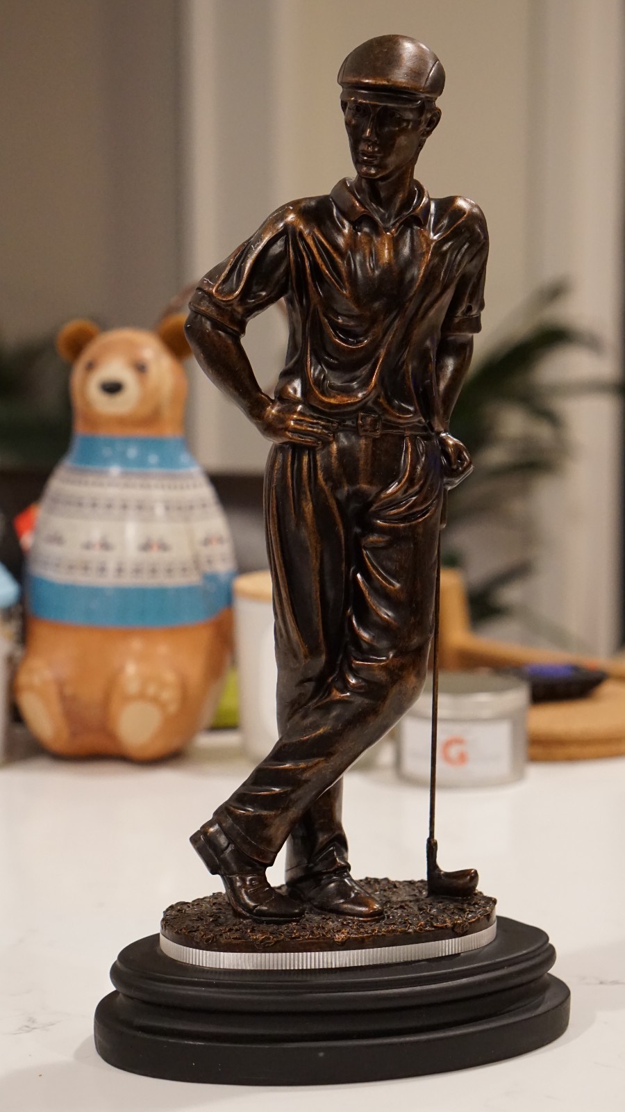 Vintage 16” Golfer Figurine Bronze Finish Resin Sculpture Golf Player Desk Decor