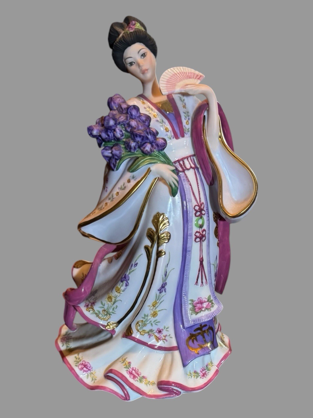 Danbury Mint 10″ Iris Princess Figural Porcelain Figurine Statue by Lena Liu