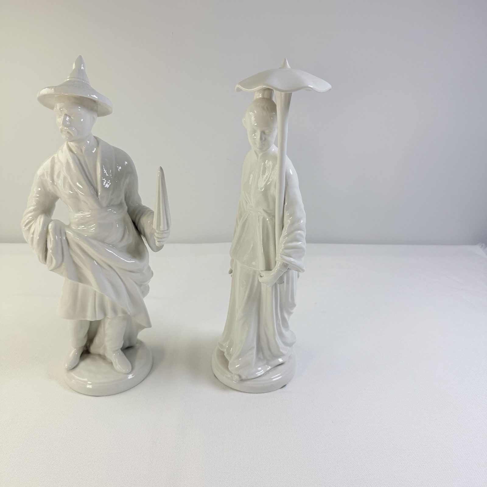 Ethan Allen White Porcelain Statues Set of 2 Italy Asian Figurines 16” RN 48864