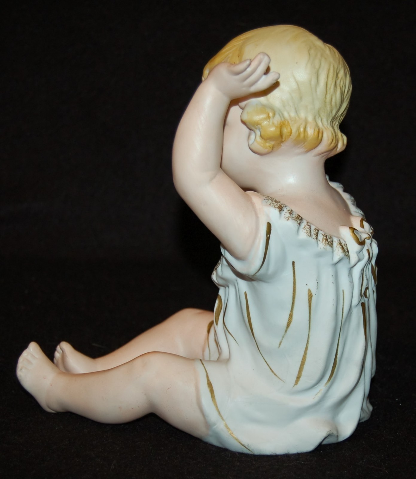 VINTAGE Bisque Porcelain Piano Baby Figurine Girl Large 7″ c.1950’s VERY CUTE!
