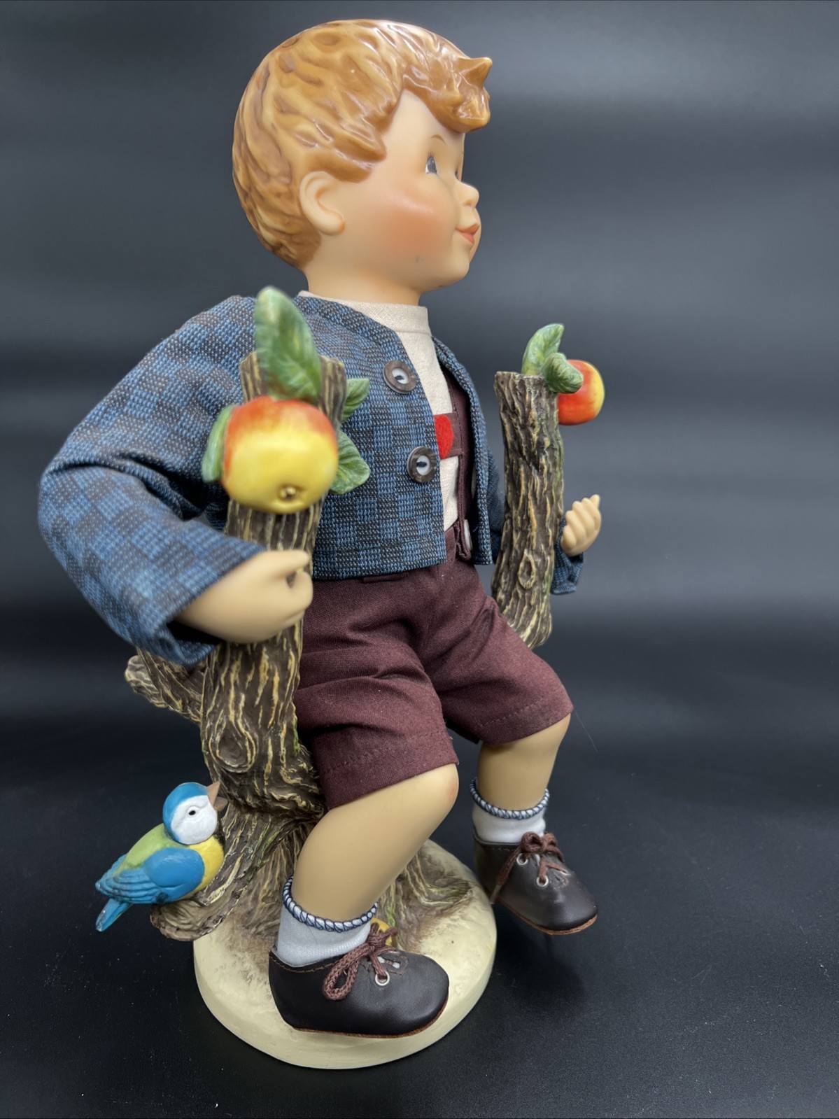 Goebel Hummel 951 (52294) 13 Inches Apple Tree Boy MIB