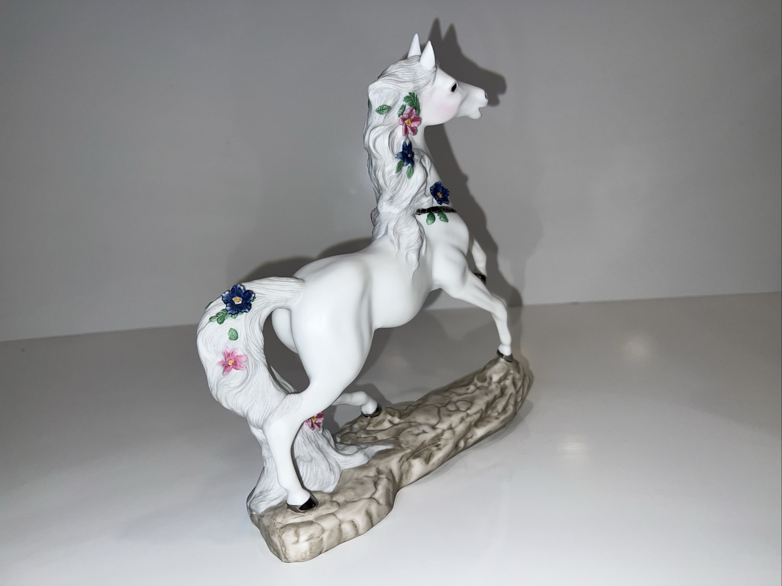 Vintage Love’s Fancy Princeton Gallery 1992 Limited Edition Last Firing 12/31/93
