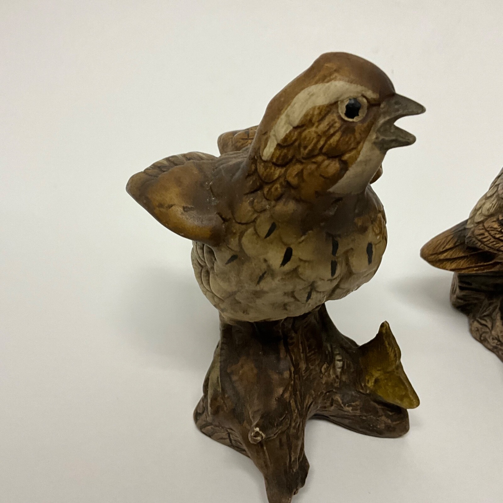 VINTAGE PAIR OF NORLEANS HAND PAINTED CERAMIC BROWN BIRD ON BRANCH FIGURINES 7”
