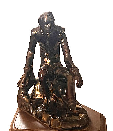 Quijote Shiny copper color ceramic statue