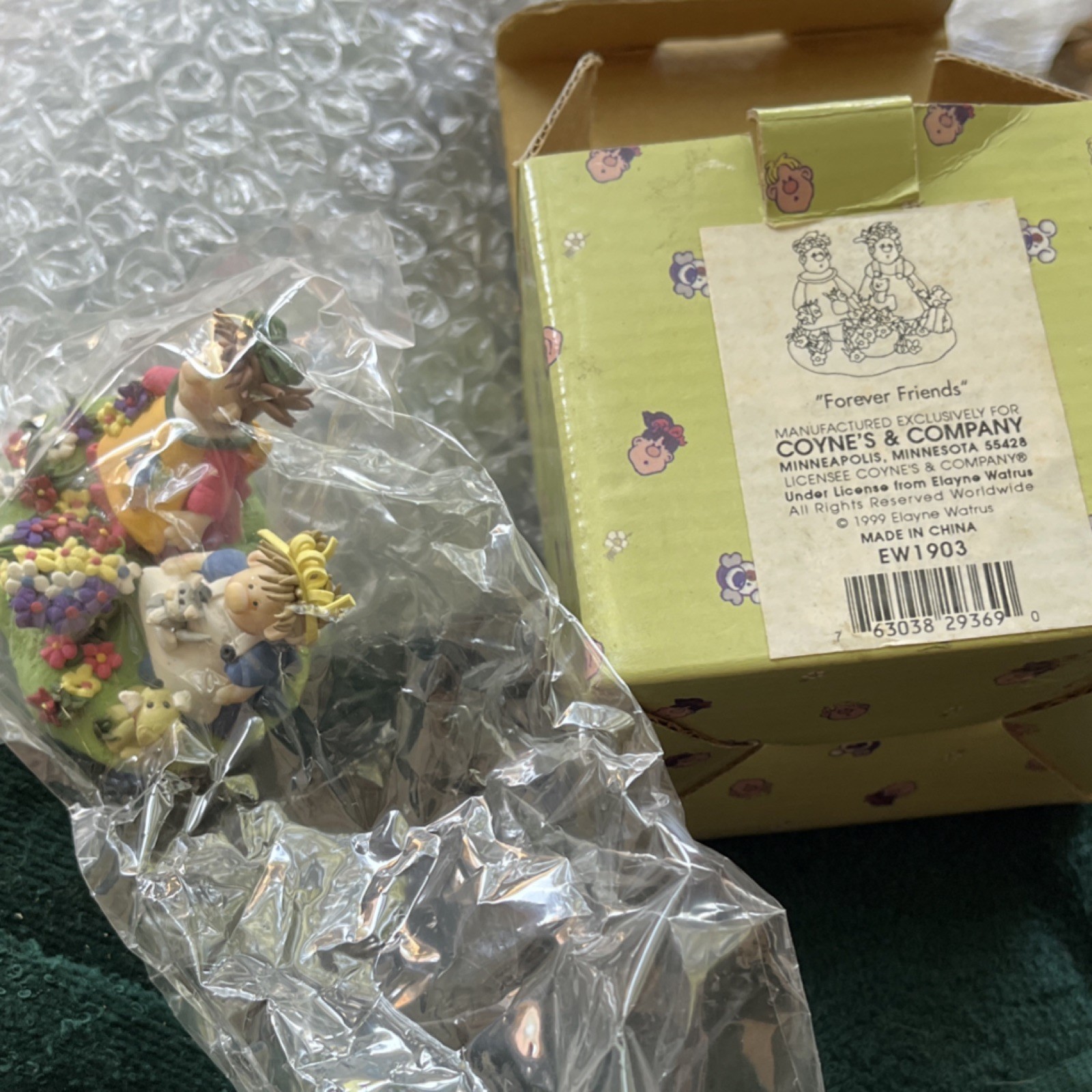 Enesco Little Street Collection Forever Friends Boxed Resin Figurine Girls 1999