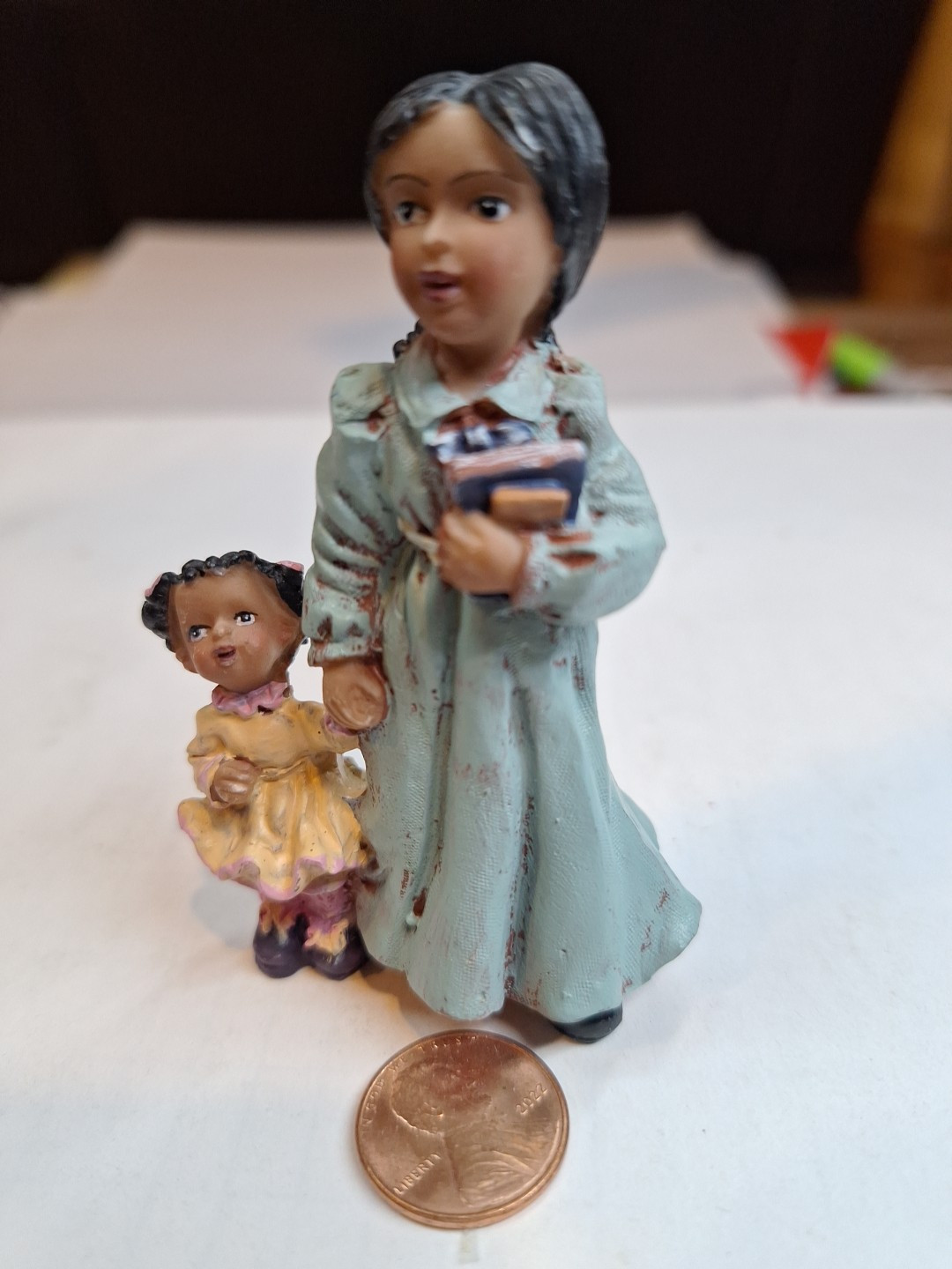 African American Figurines MOTHER W BOOKS AND DAUGHTER GOING TO CHURCH DV166