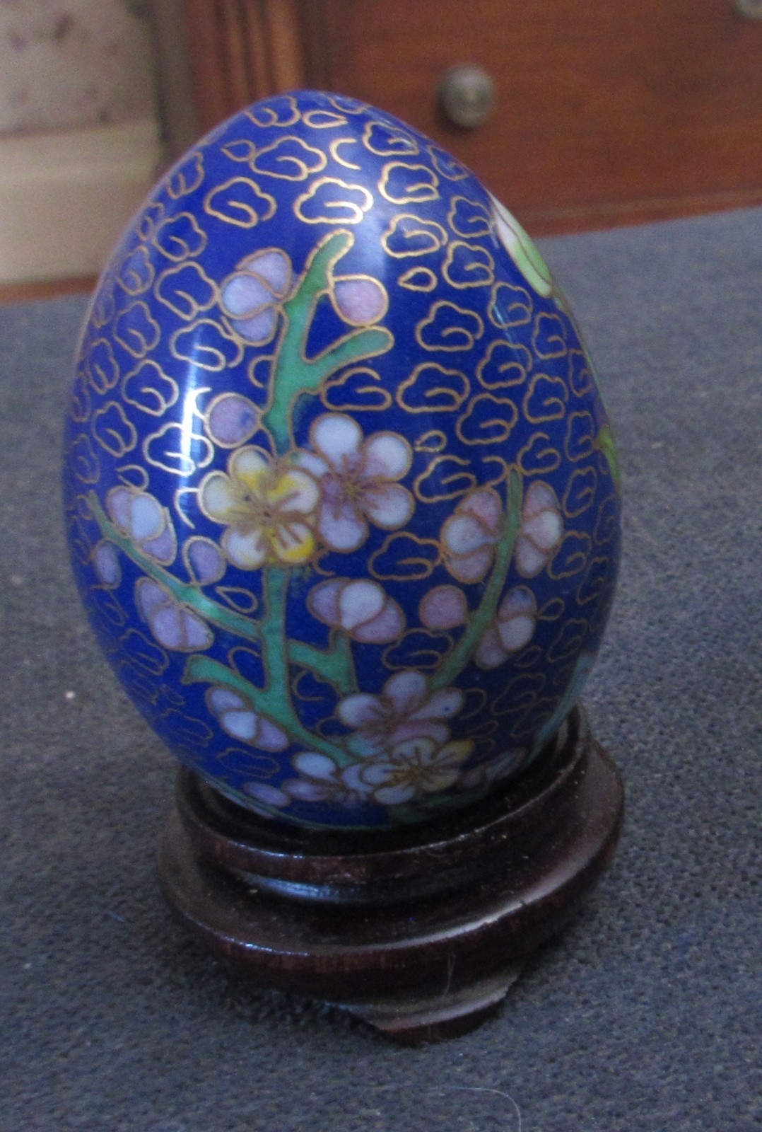 Vintage Chinese Cloisonne Enameled Egg Figurine Floral 3” w/ Stand & Box #3 sjcx