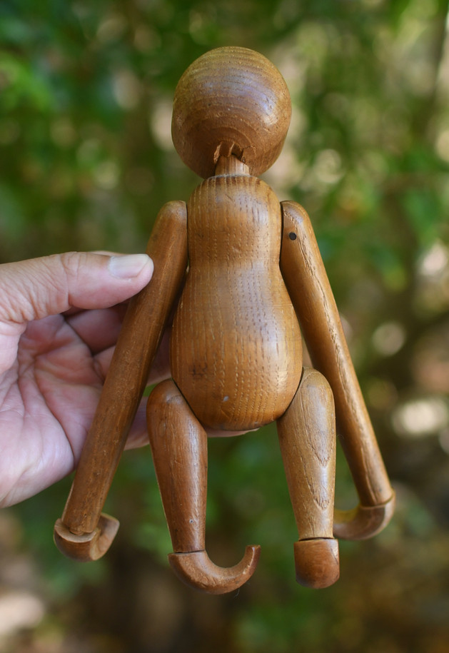 vintage 1960 Kay Bojesen Style Monkey Material: Oak made in Japan