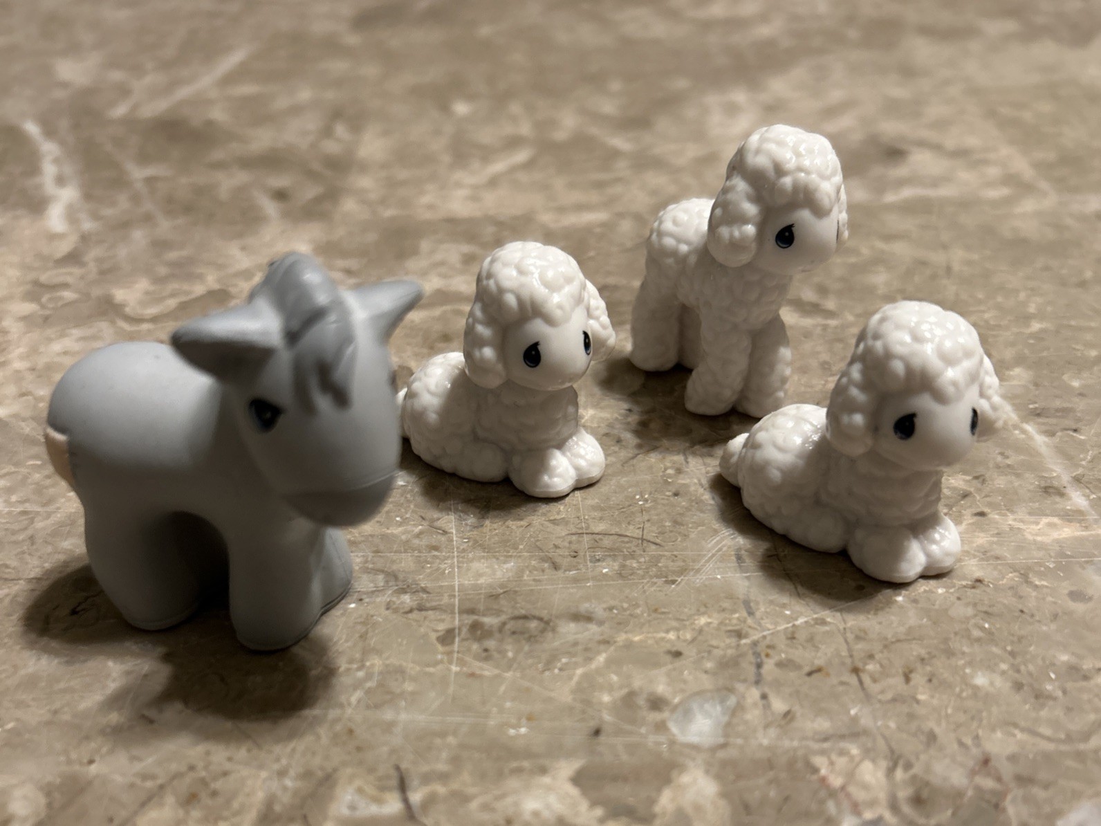 Precious Moments 2002 Toy Nativity Figures Lot Of 11