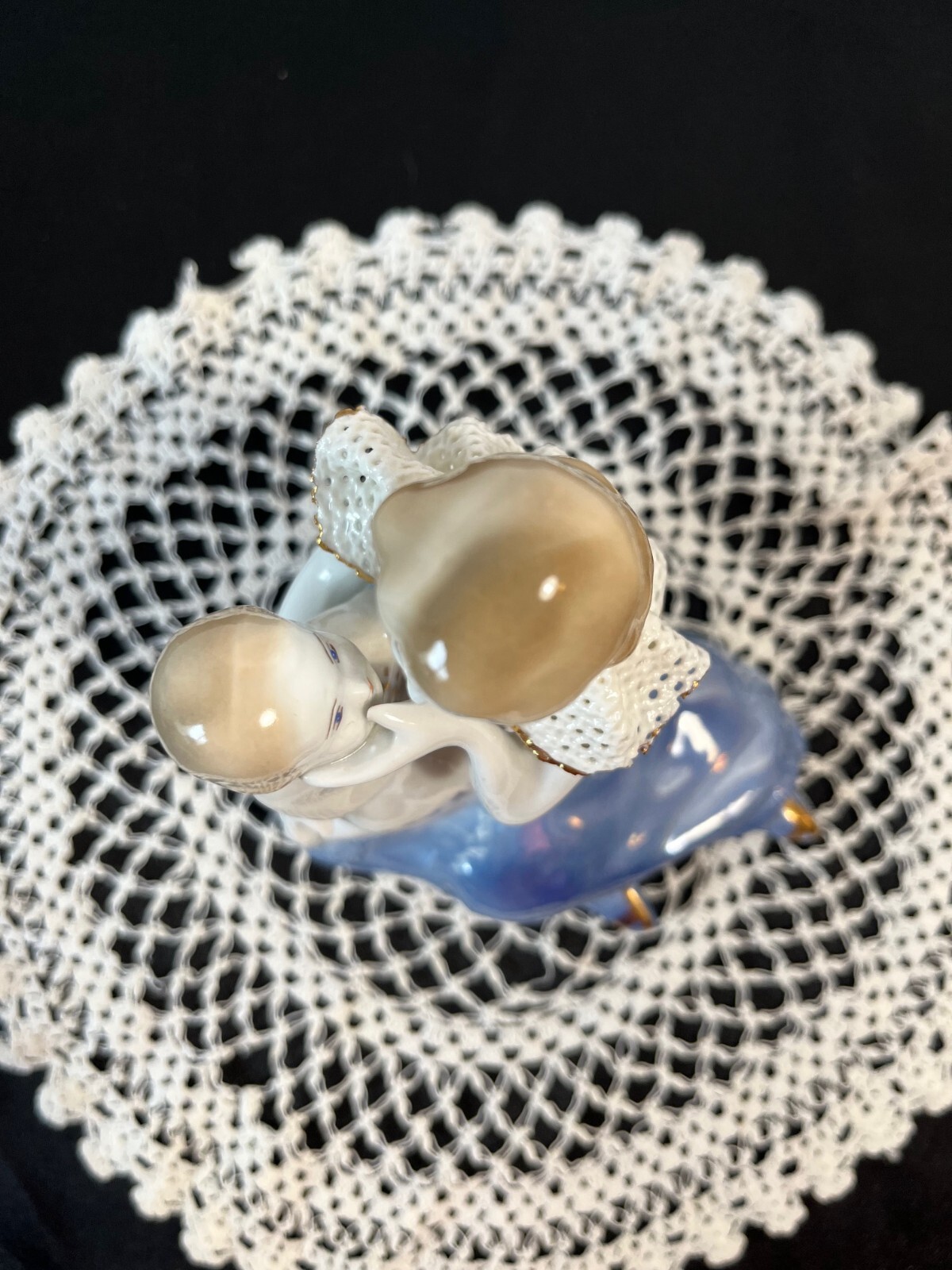 Vintage Romanian Porcelain Figurine – Mother and Daughter with Lace Collar
