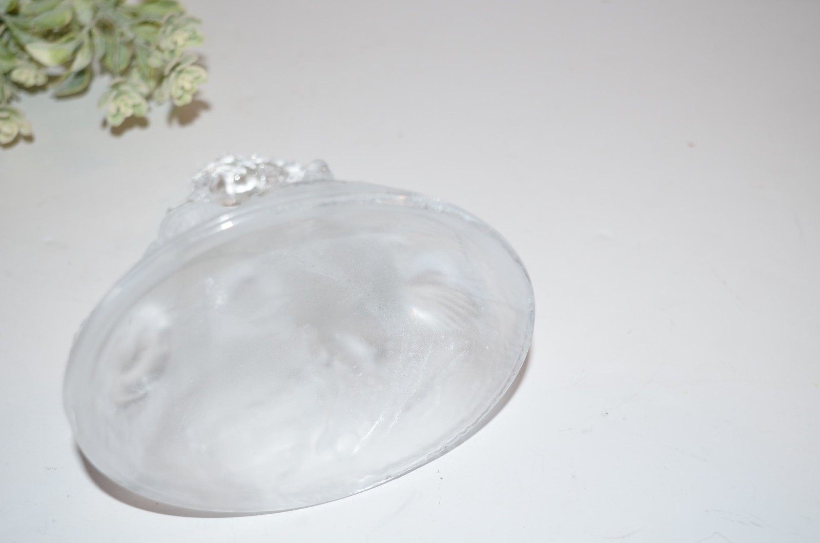 Vtg Cristal D’Arques Lead Crystal Seahorse Figurine On Frosted Shell Base 6″