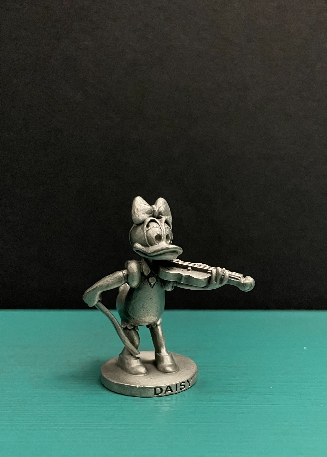 Walt Disney Schmid Pewter RKO Cartoon Daisy Duck Violin Band Orchestra Figurine