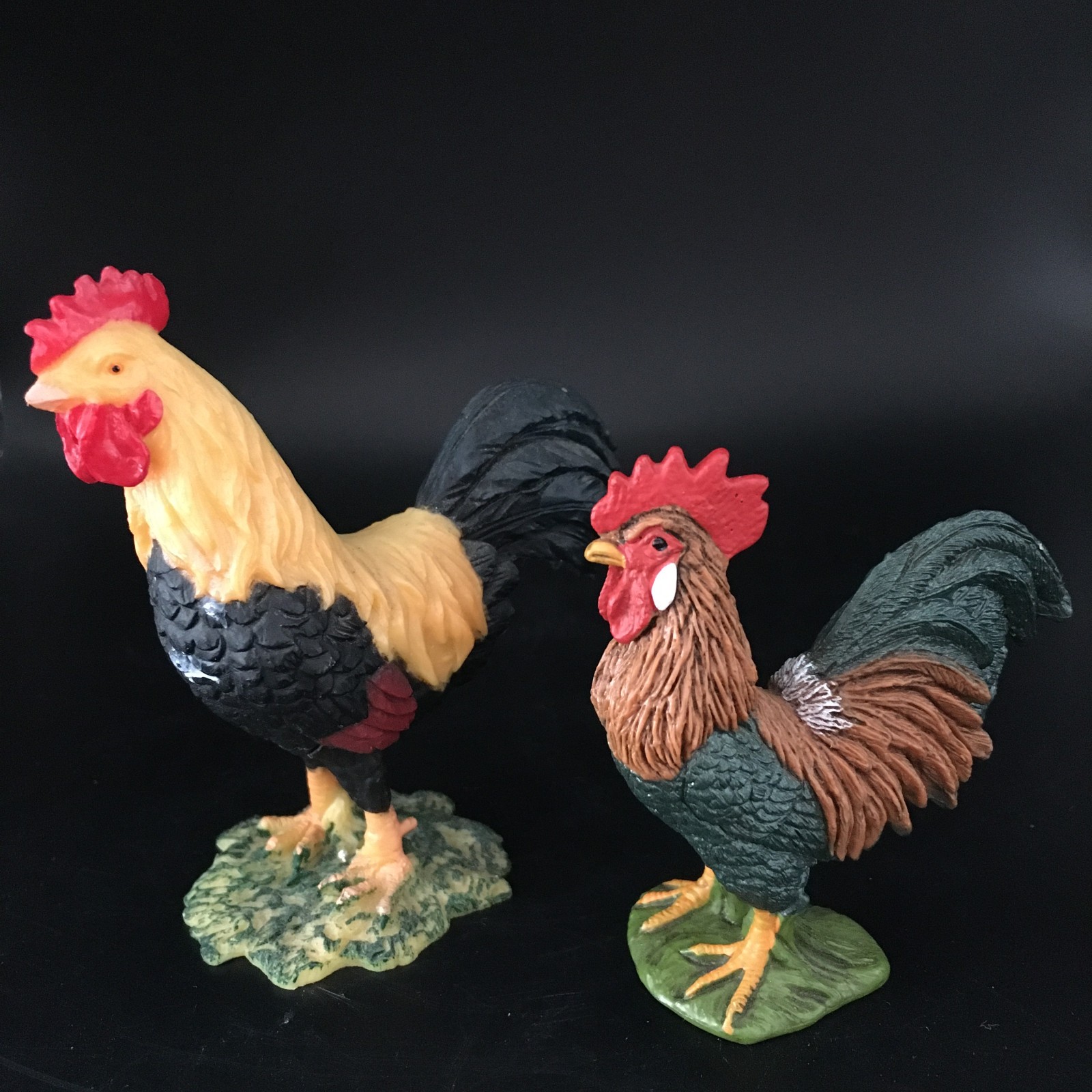 Terra by Battat Rooster Plastic Figurines & Schleioh Set Of 2 Roosters 3″ Small