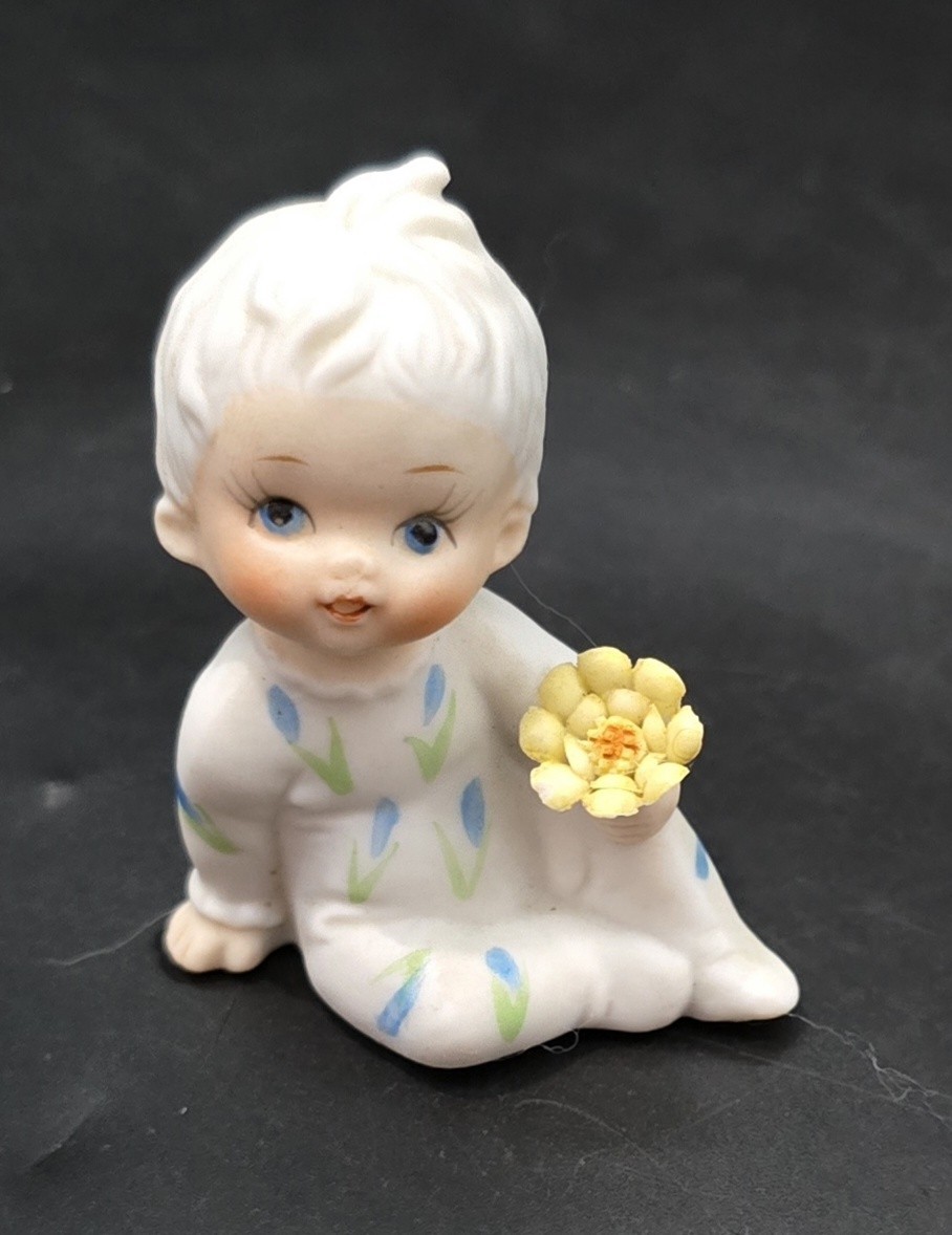 Napcoware NAPCO Flower Baby Vintage Bone China Miniature Figurine 9878