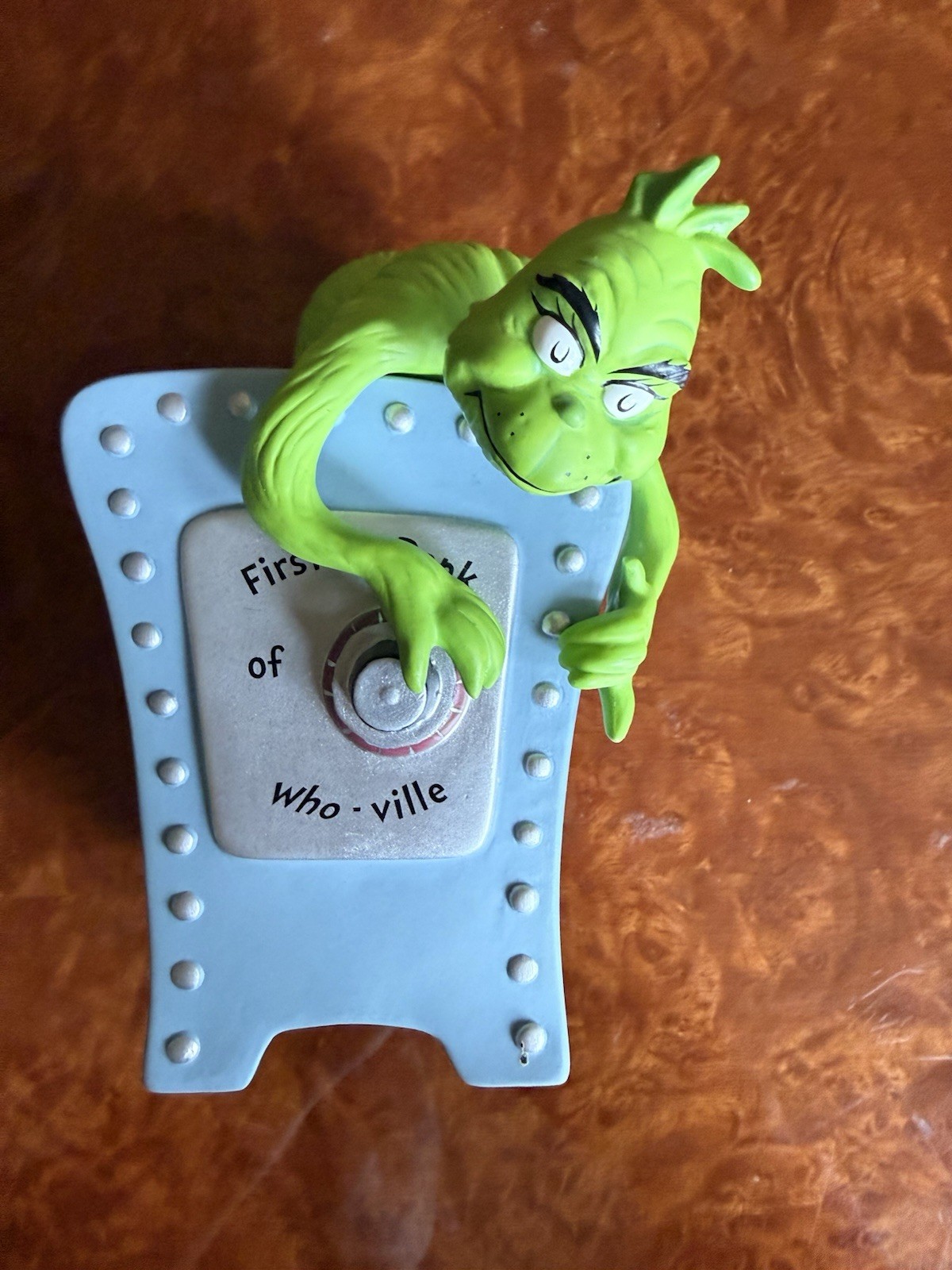 Hallmark Dr. Seuss Collection A SEUSS SAFE Grinch Bank Numbered Edition – VIDEO