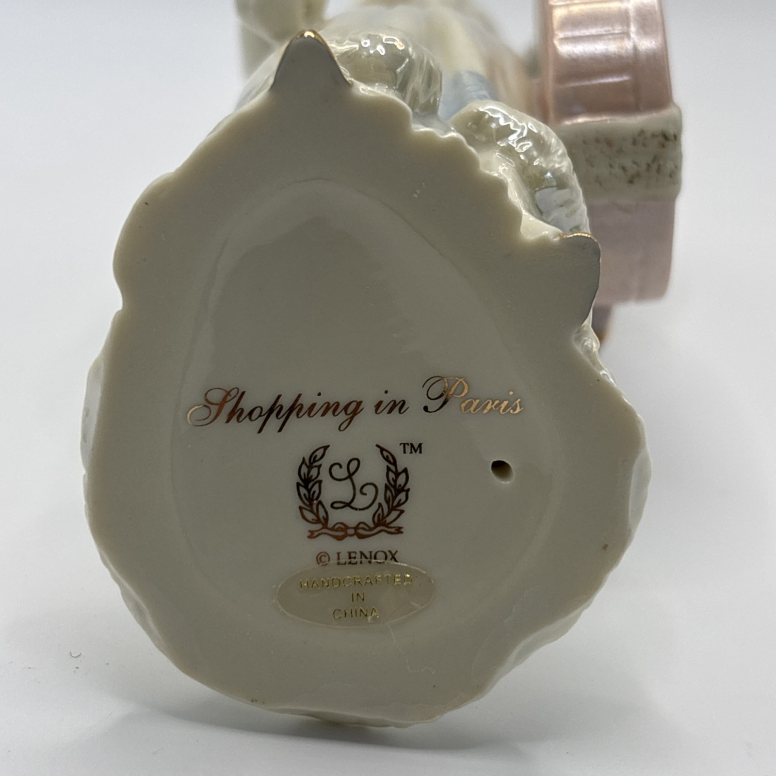 LENOX SHOPPING IN PARIS ’20s Fashion Figurine