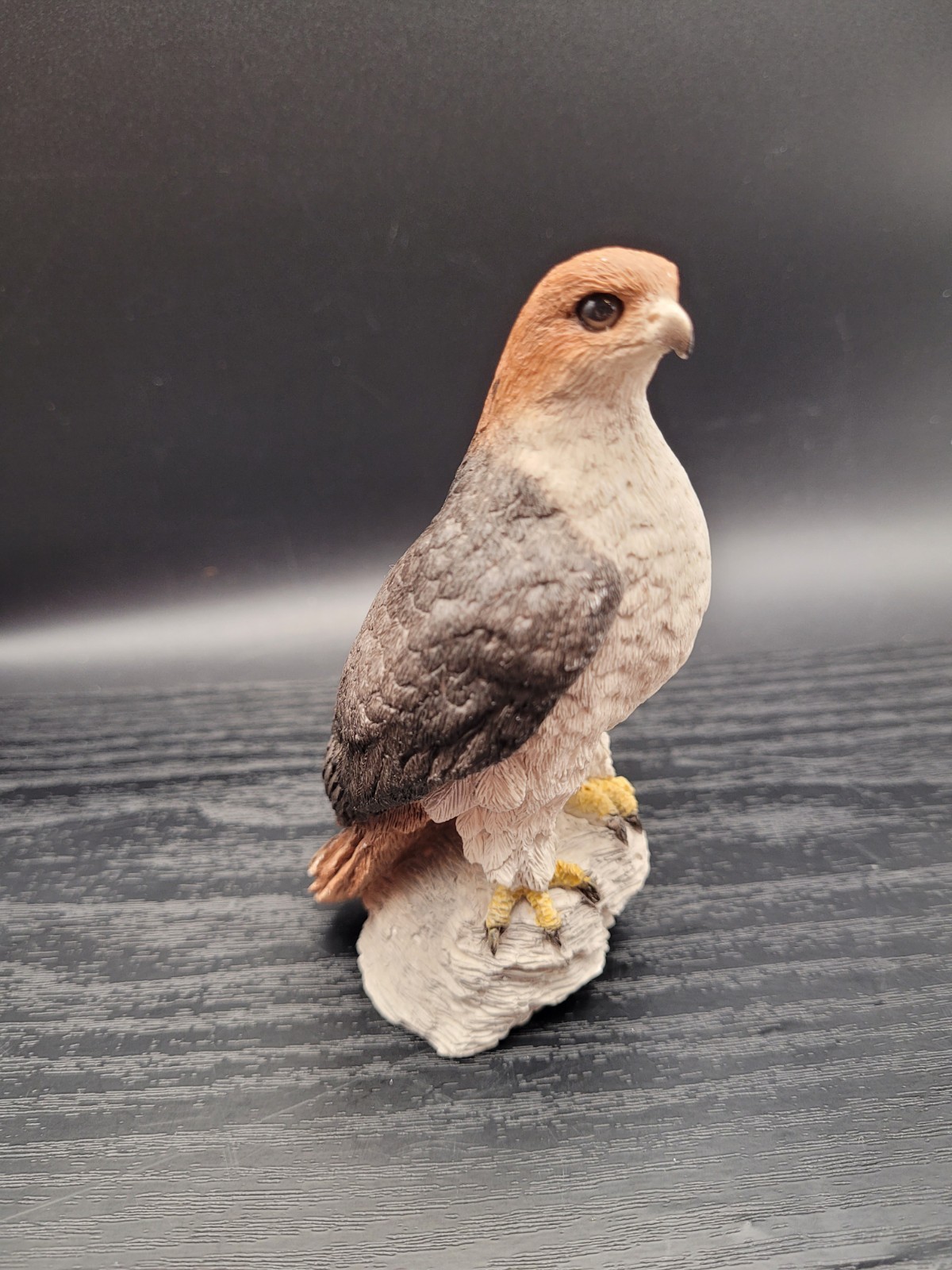 Stone Critters Red Tail Hawk Small Figurine Statue SC-537 Bird Nature