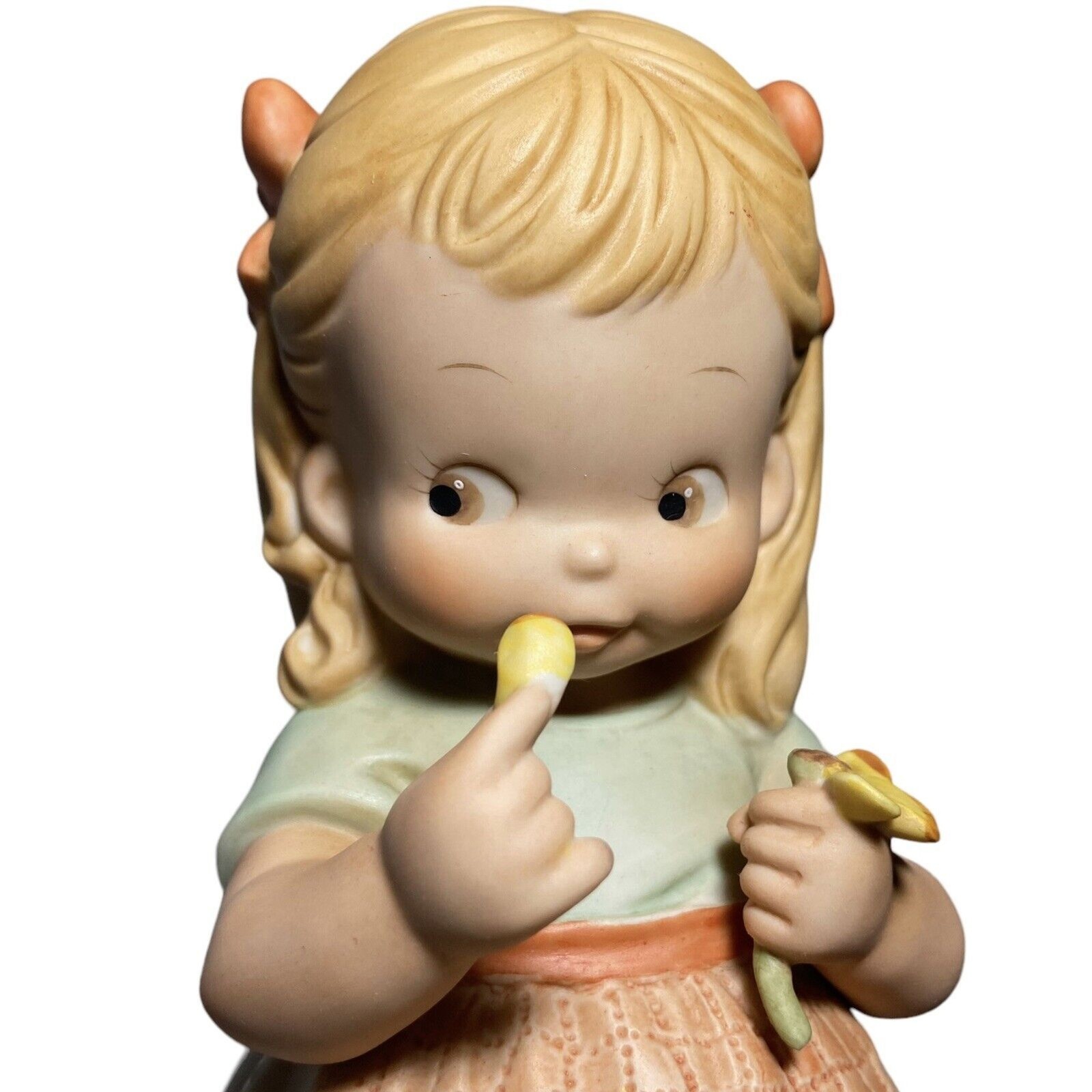 1990 Enesco Memories Of Yesterday Porcelain Girl Figurine He Loves Me 9″ #525022