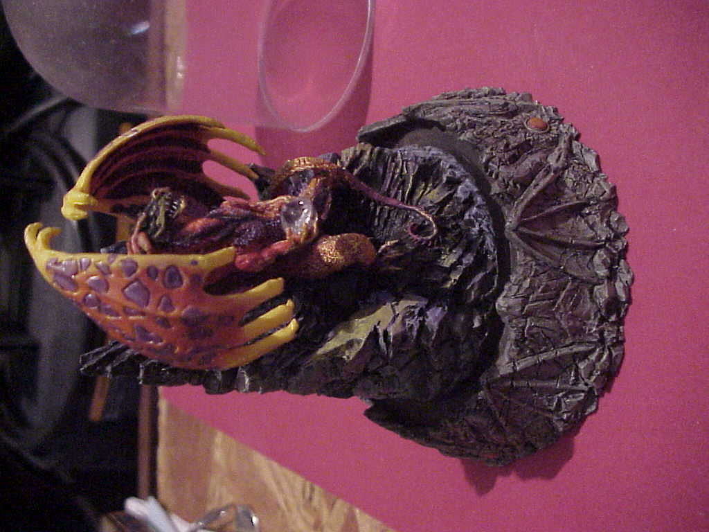 Franklin Mint Michael Whelan Dragons HAND Painted WITH Dome DRAGONSTORM