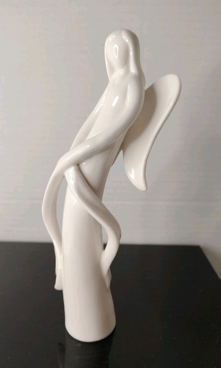 Ribbon Angel Figurine Made Of Porcelain Un-none Artist