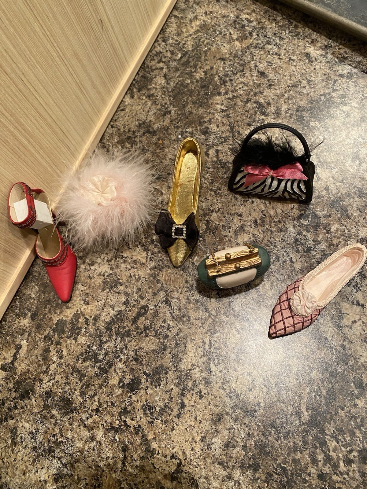 Miniature Shoe/Purse Lot Of 6 Vintage including some Just The Right
