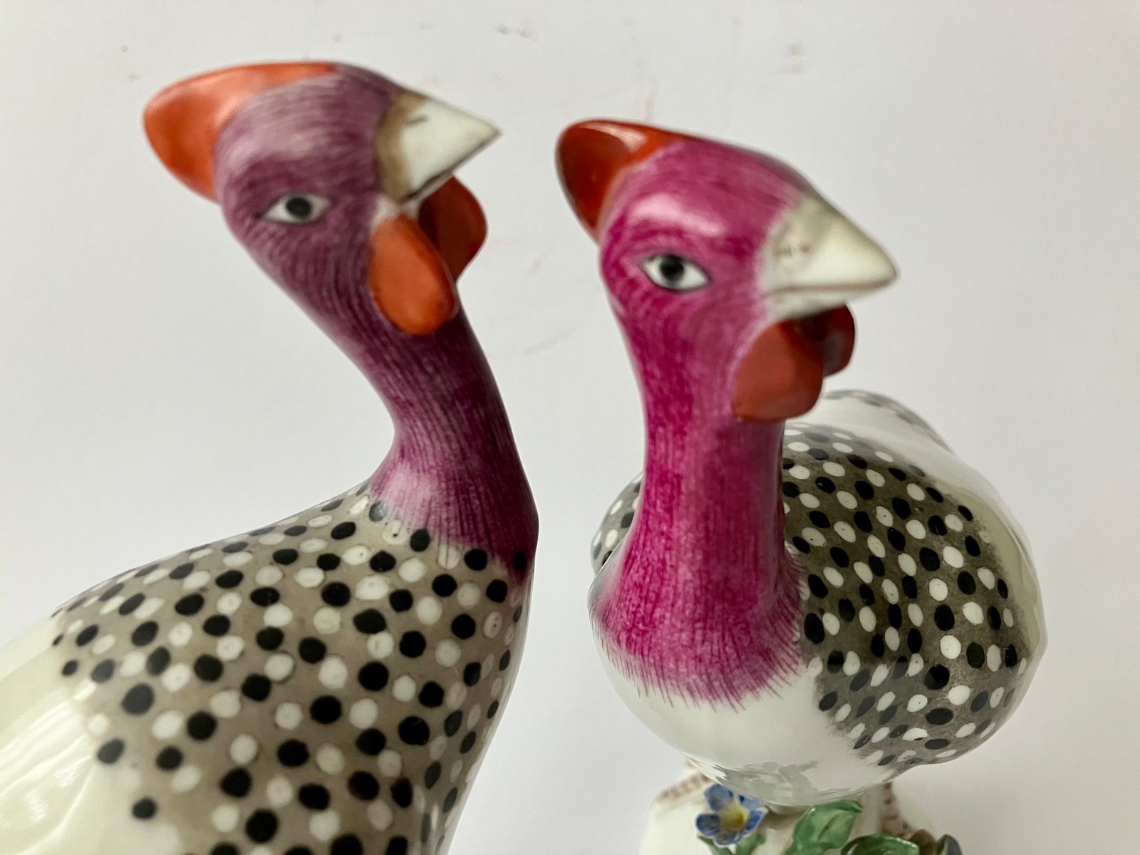 Pair of 19th century French porcelain guinea fowl, birds: Samson, after Meissen