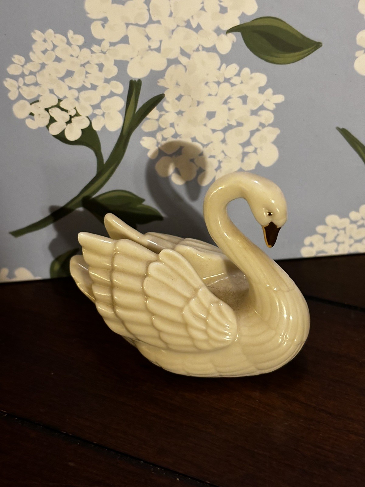Vintage LENOX Y2K Ivory Swan 24k gold beak eyes Place Card Holder Cake Topper