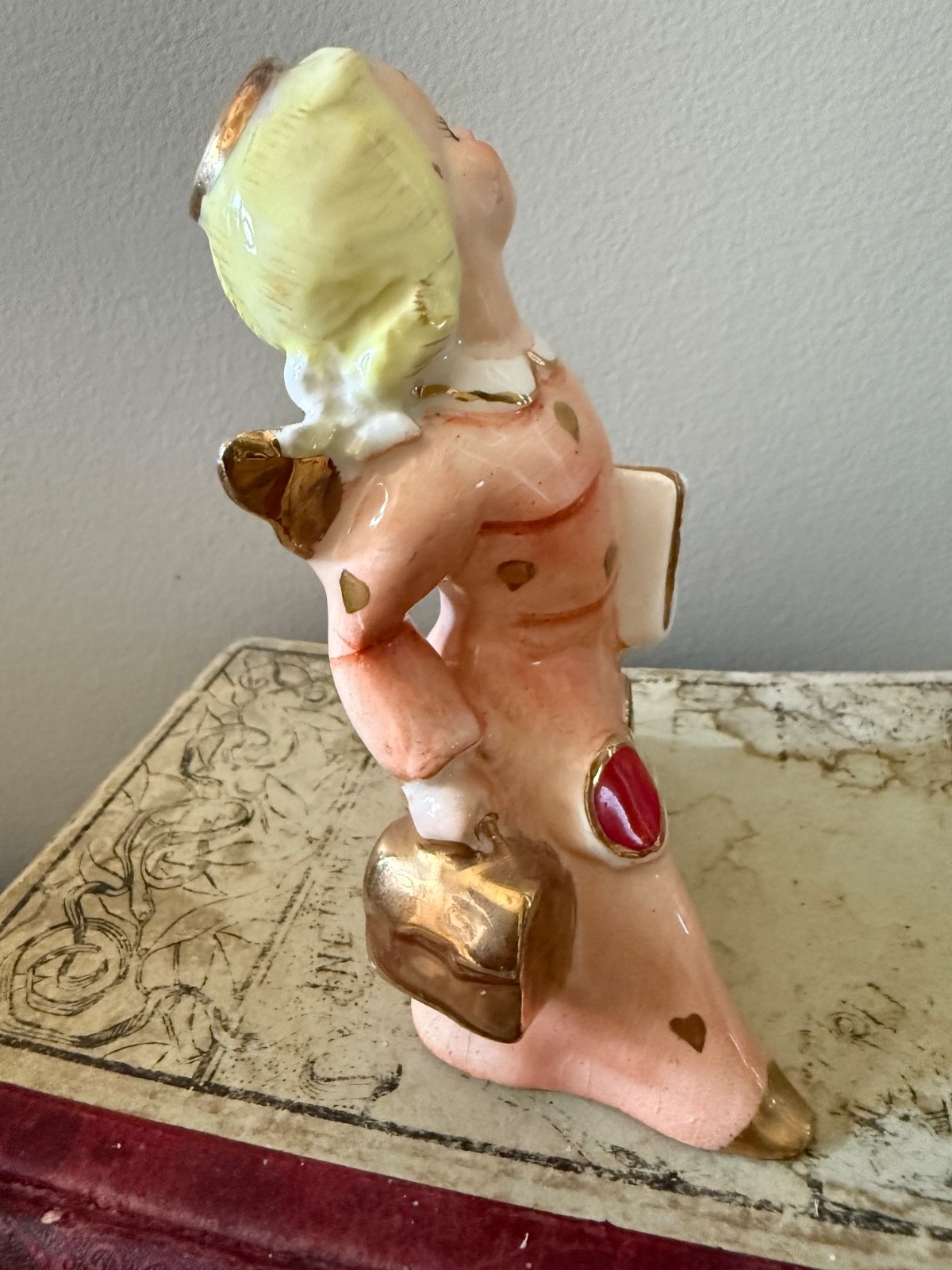 Vintage 1956 Yona Original “Look Before Crossing” Angel figurine