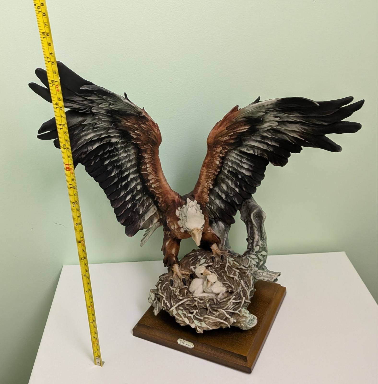 RARE Vintage CAPODIMONTE Giuseppe Armani 17″ Bald Eagle w/Nest Resin Sculpture