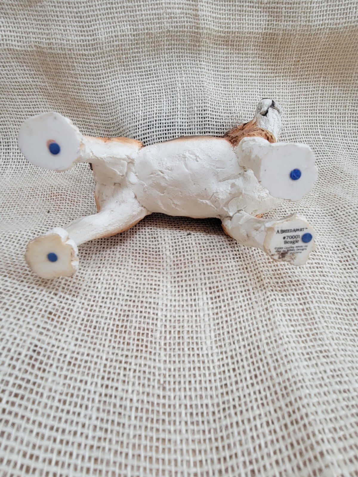 A Breed Apart #70001 Beagle Resin 2001 Country Artists Dog Statue