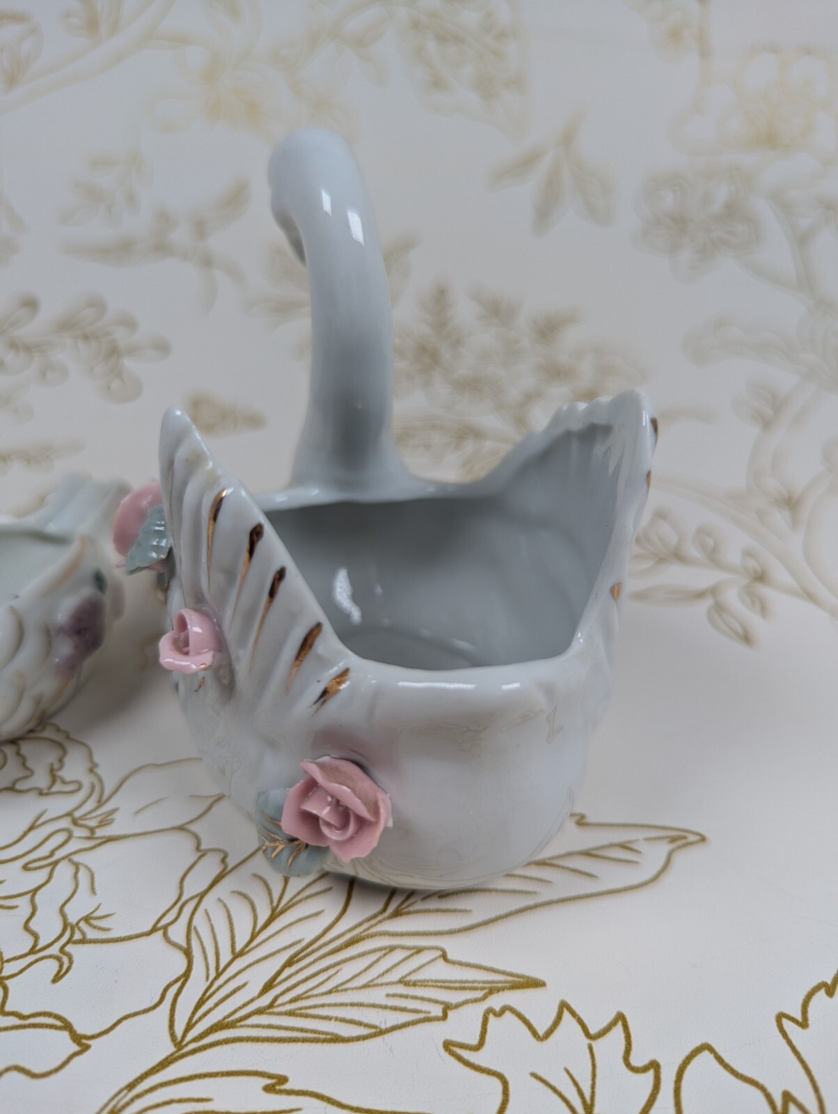 Swan Ashtray & Trinket Dish Japan Gold Accent Flowers Set Of 2 Porcelain Vintage