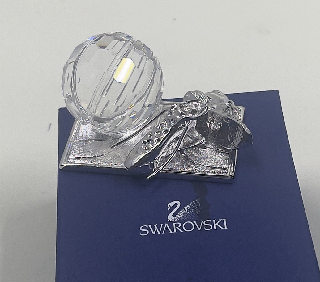 signed Swarovski~ BASKETBALL ~ Crystal Figurine ~ Trophy ~ New in Box ~ #680504