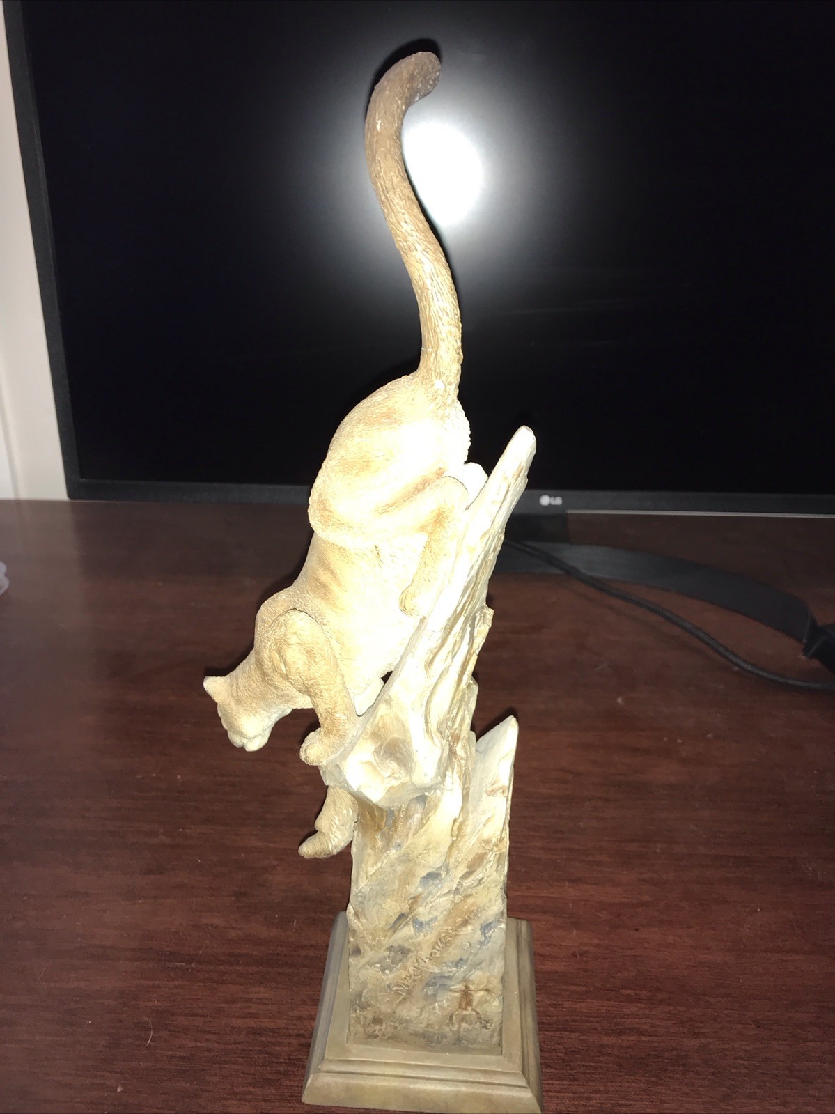 15” mountain lion sculpture ,3840 leap of fate,MCSI 2006