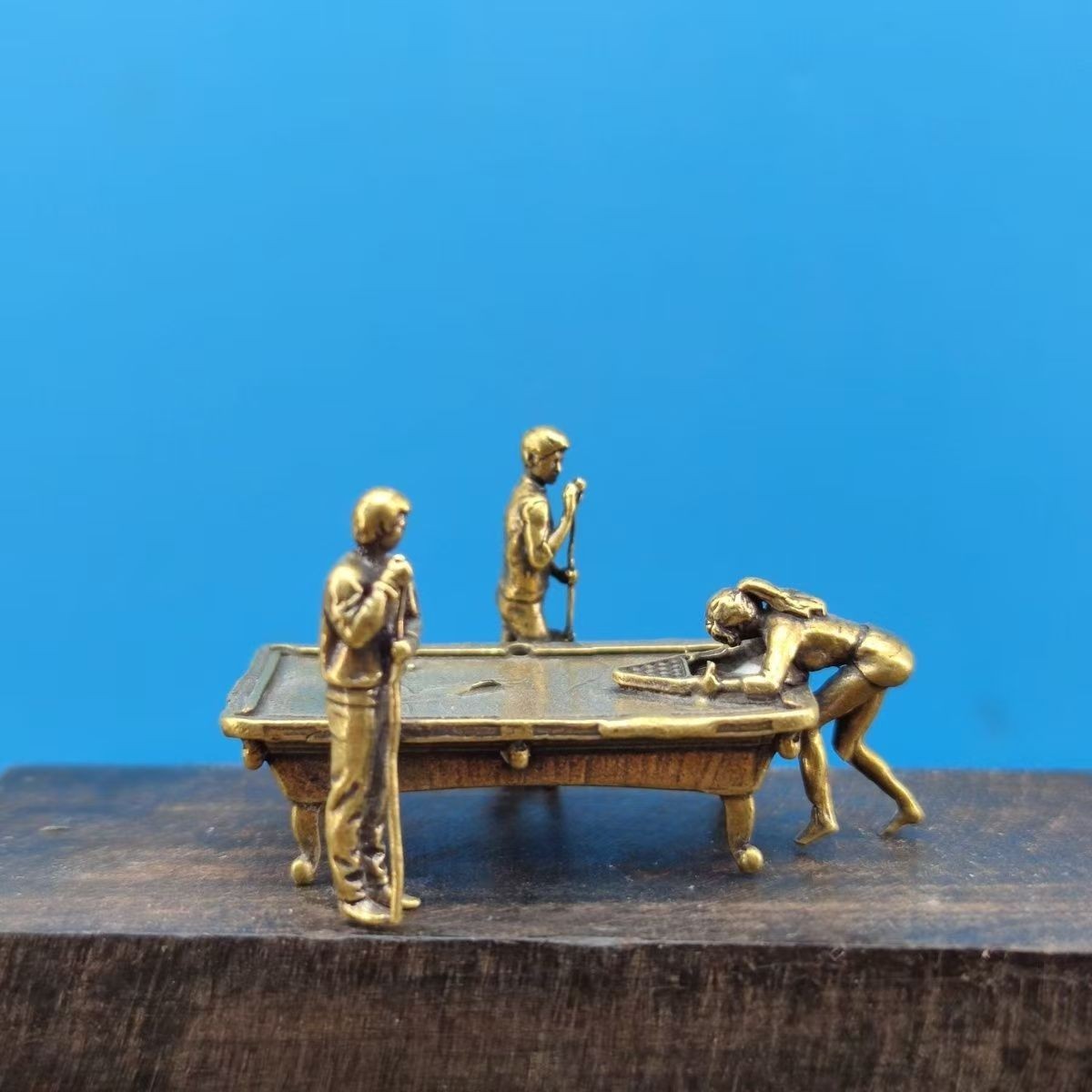 Mini Brass Billiards Scene Figurine – Pool Table Players Collectible Statue