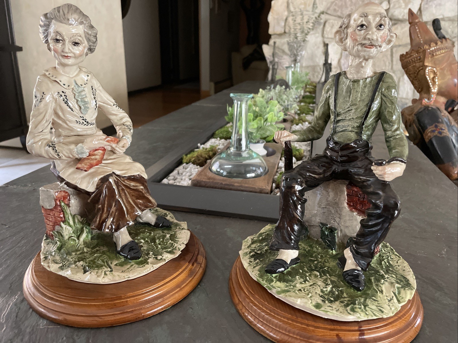 Vintage Auro Belcari Dear Sculpture Old Lady Brick Wall Capodimonte Figure 10″