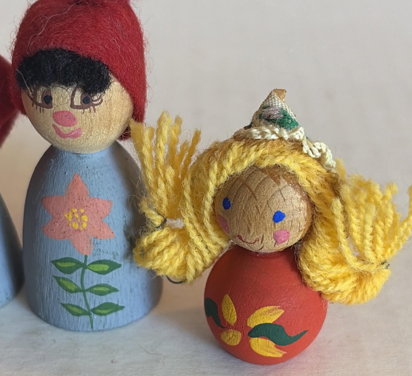 4 SWEDISH Vintage WOODEN DOLL Figurines Scandinavian Folk Art Sweden Figures