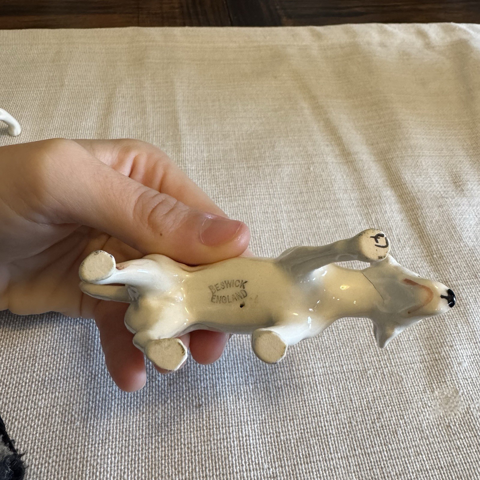 Vintage Beswick England Beagle / Foxhound Porcelain Dog Figurines Set of 3