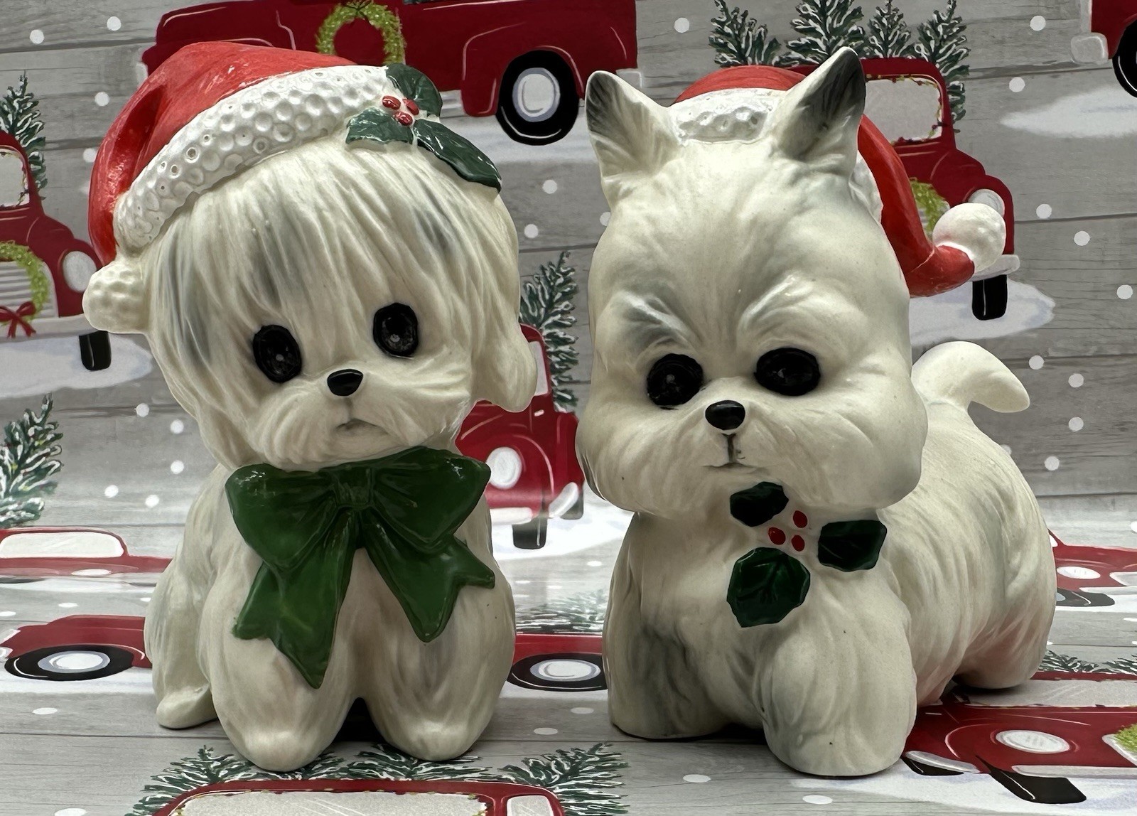 Lefton Pair Of Porcelain Figurines Westie Maltese Puppies Christmas Japan Read B