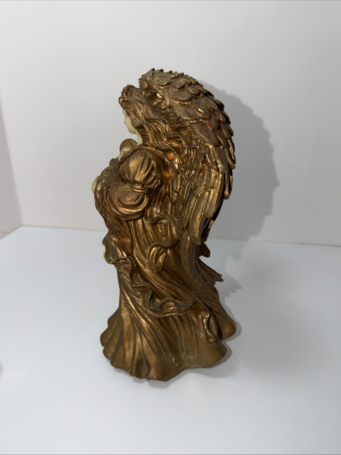 Ave Maria 11.5″ Angel w/ Baby Wind Up Musical Ceramic Figurine Plays SilentNight