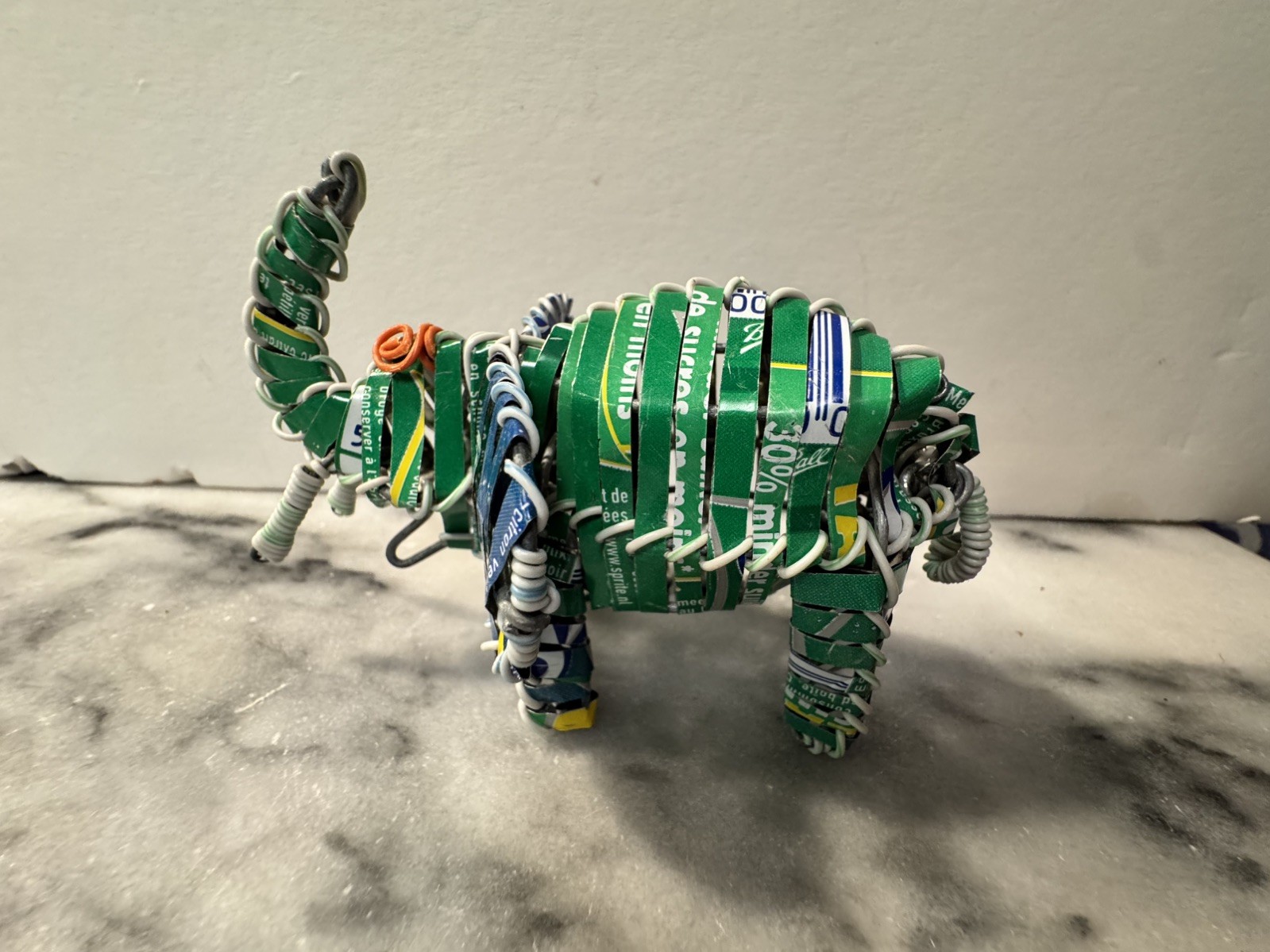 Aluminum Soda Can Art Sculpture Unique Elephant Figurine ￼