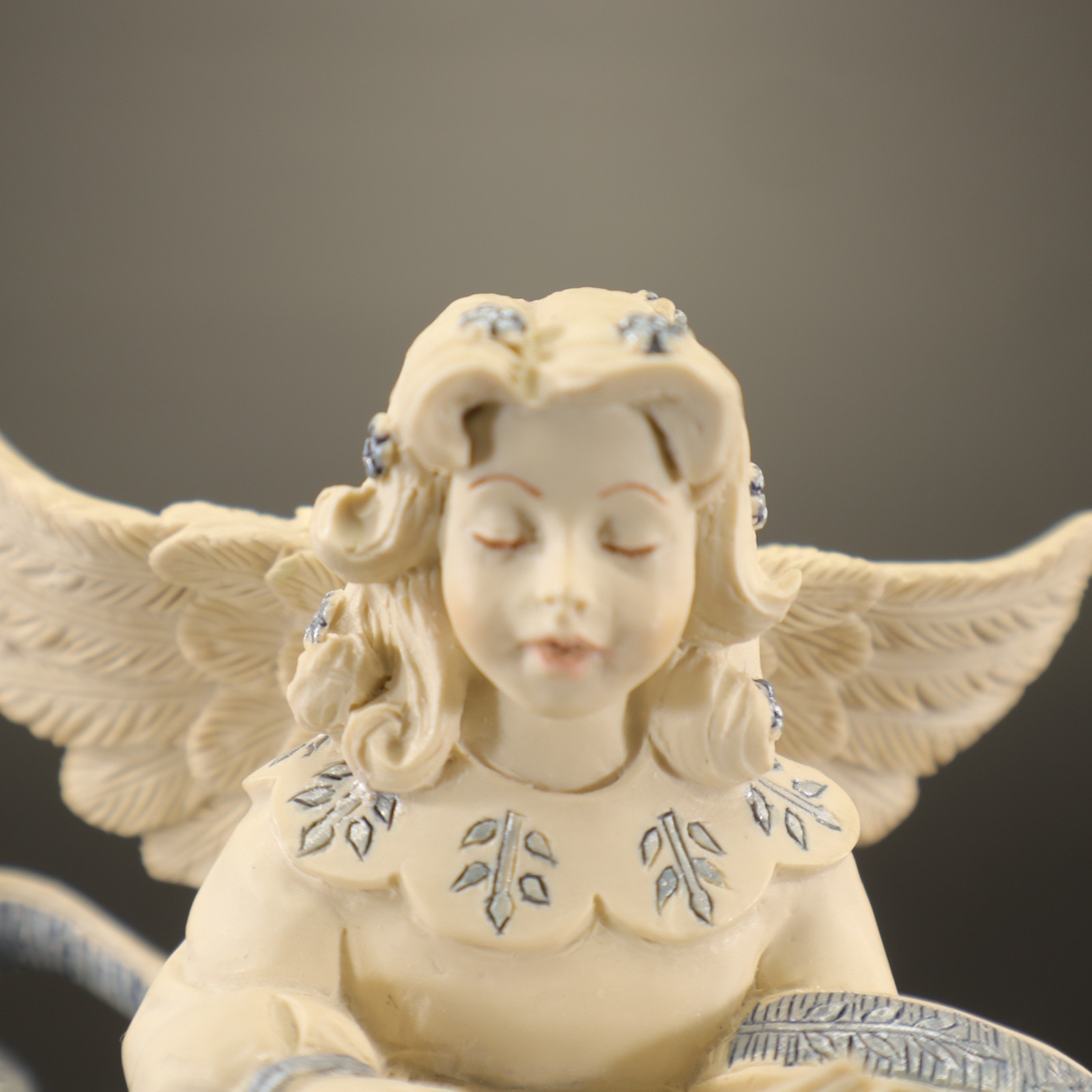 Sarahs Angels Little Bit of Heaven CAROLINA 00209 Betty Singer 2001 Vintage 3″
